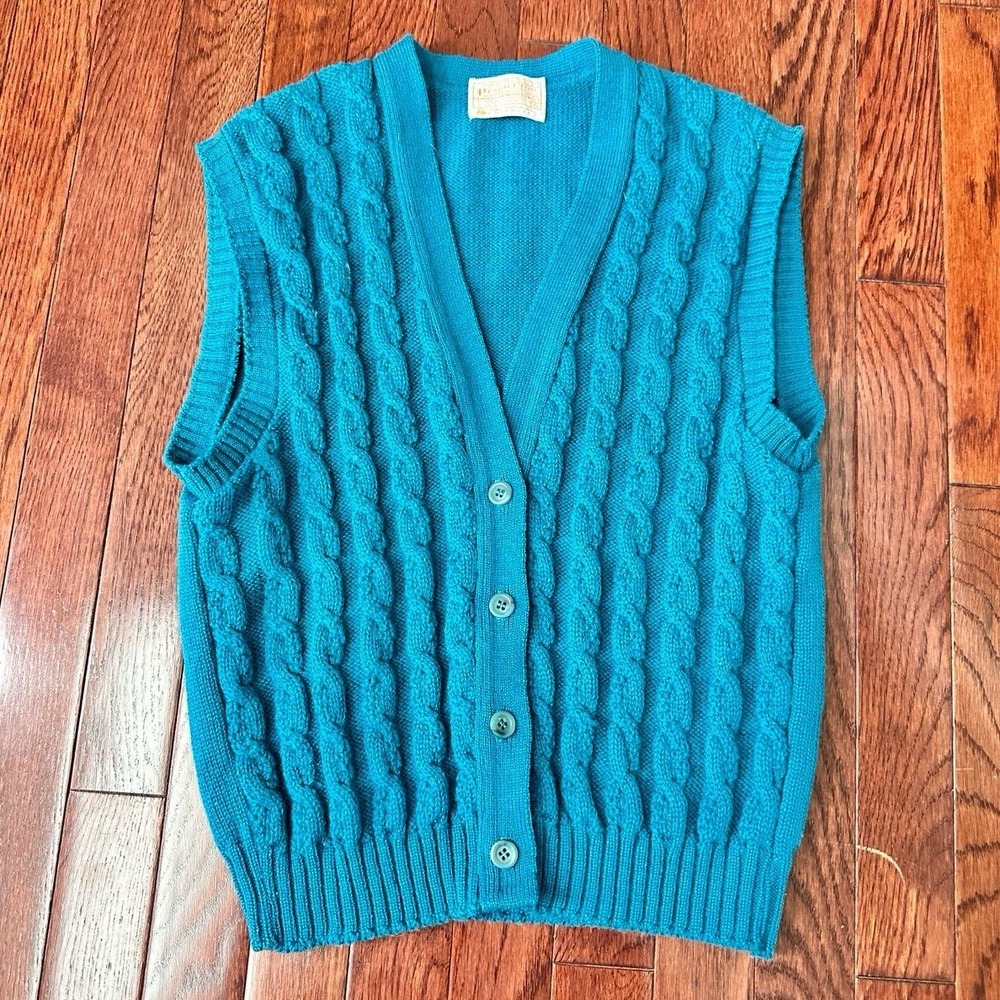 Vintage Pendleton Teal Cable Knit 100% Virgin Wool Made In USA Vest Size Small